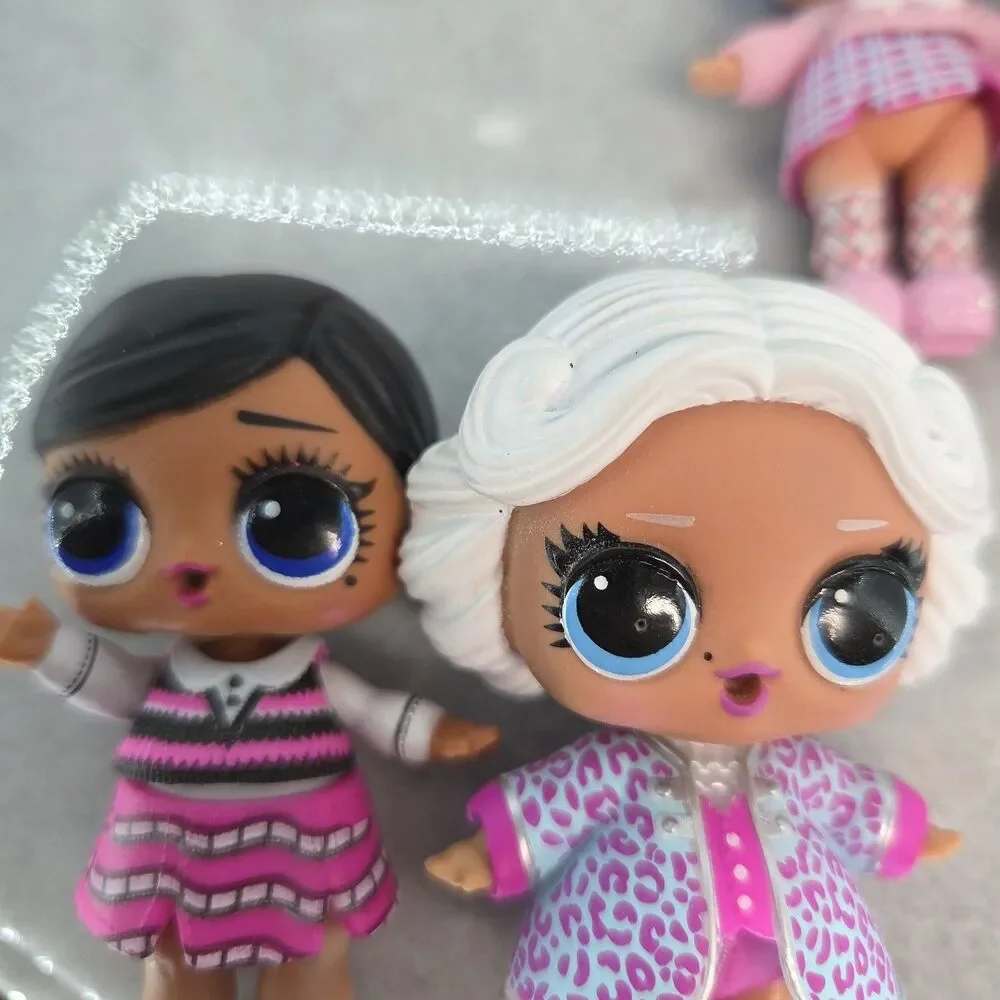LOL Surprise Dolls Lot 4 Dolls Preppy Outfits Glasses Bottles Collectible Toy